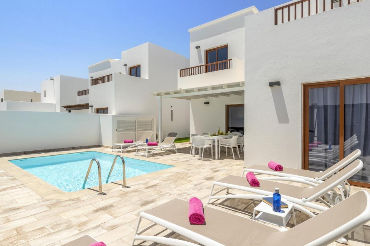 Villa Alicia By Villa Plus Playa Blanca  Exterior photo